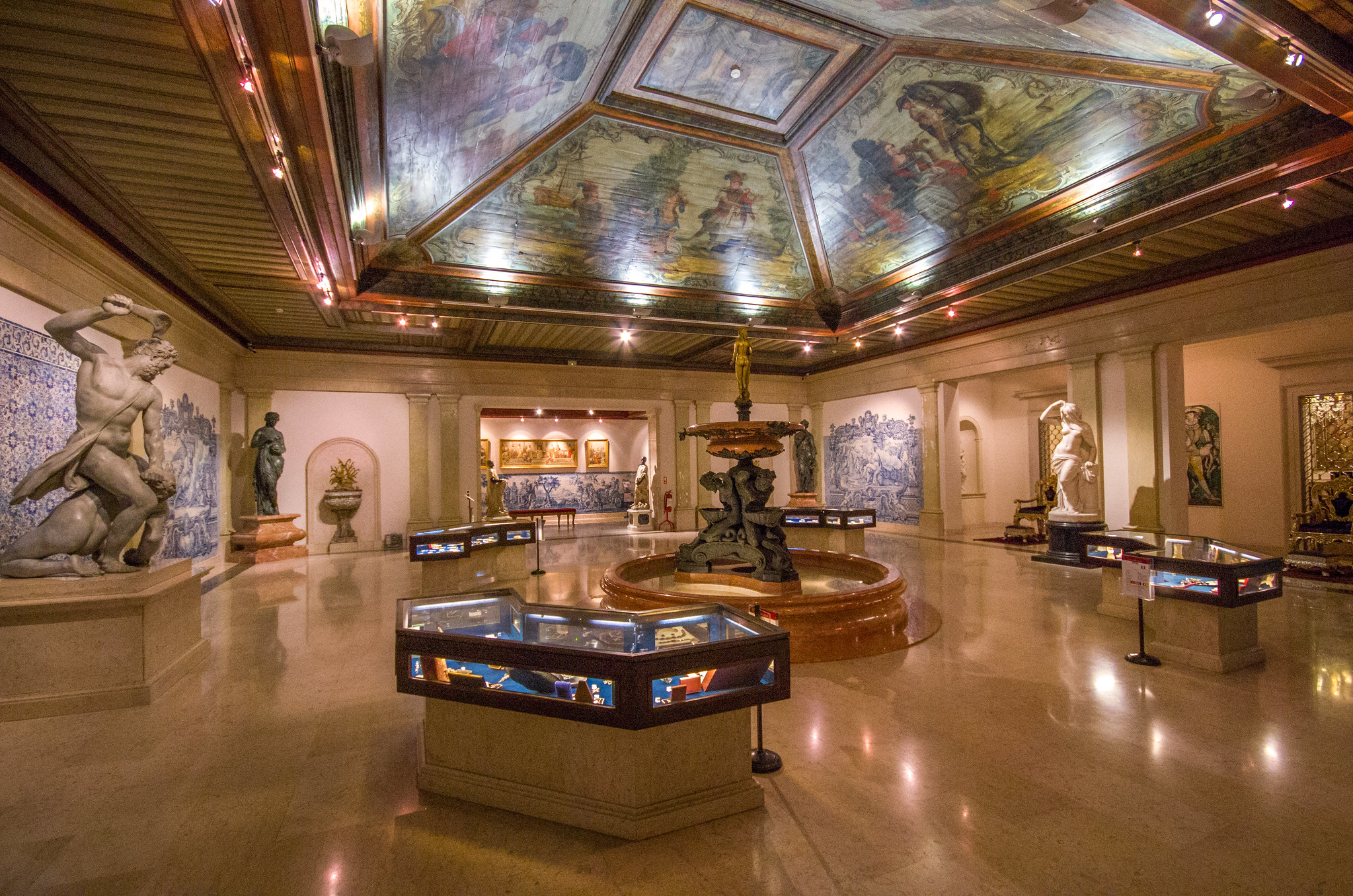 Medeiros and Almeida Museum