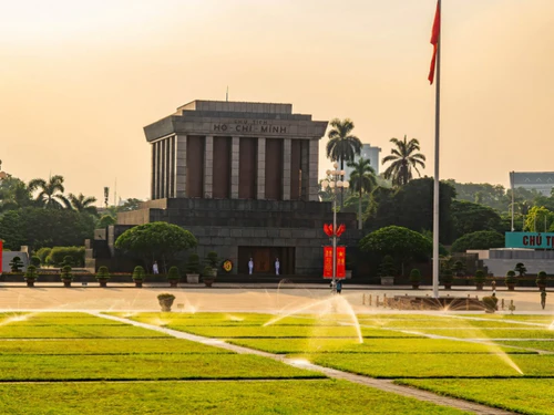 <span>DAY 4</span>Farewell To Hanoi, Hello Hue