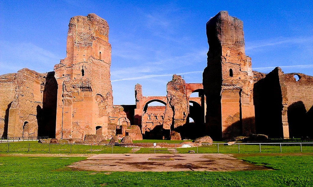 Group Tour of the Baths of Caracalla