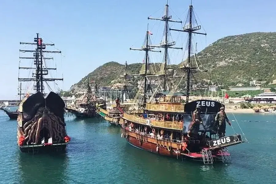 Alanya Pirate Boat Tour Adventure