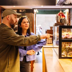 Chef-Led Pintxo and Wine Culinary Tour in San Sebastián