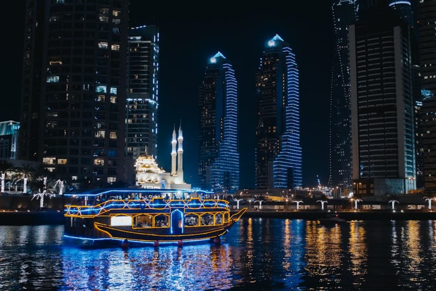 Dubai City Tour with Marina Dhow Cruise & Dinner