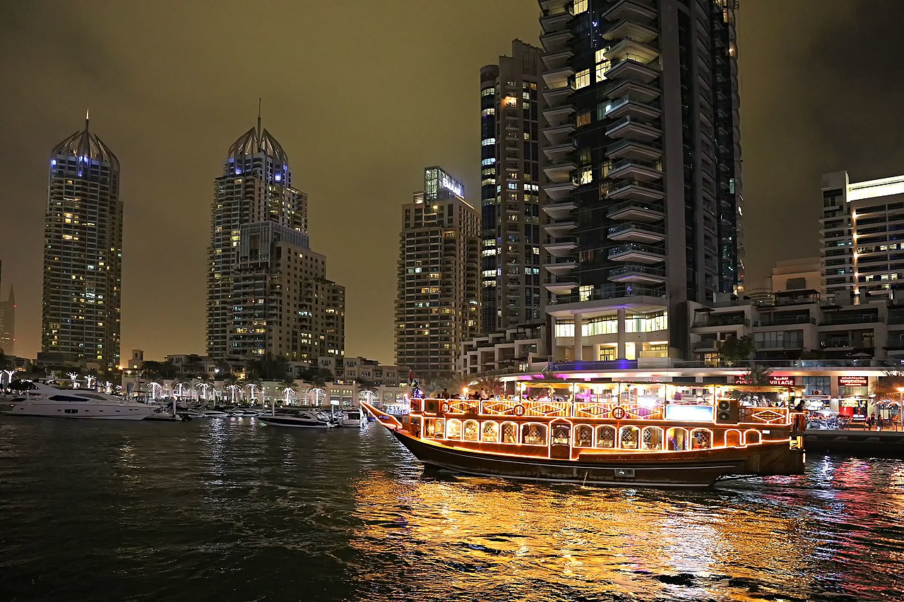 Dubai City Tour with Marina Dhow Cruise & Dinner