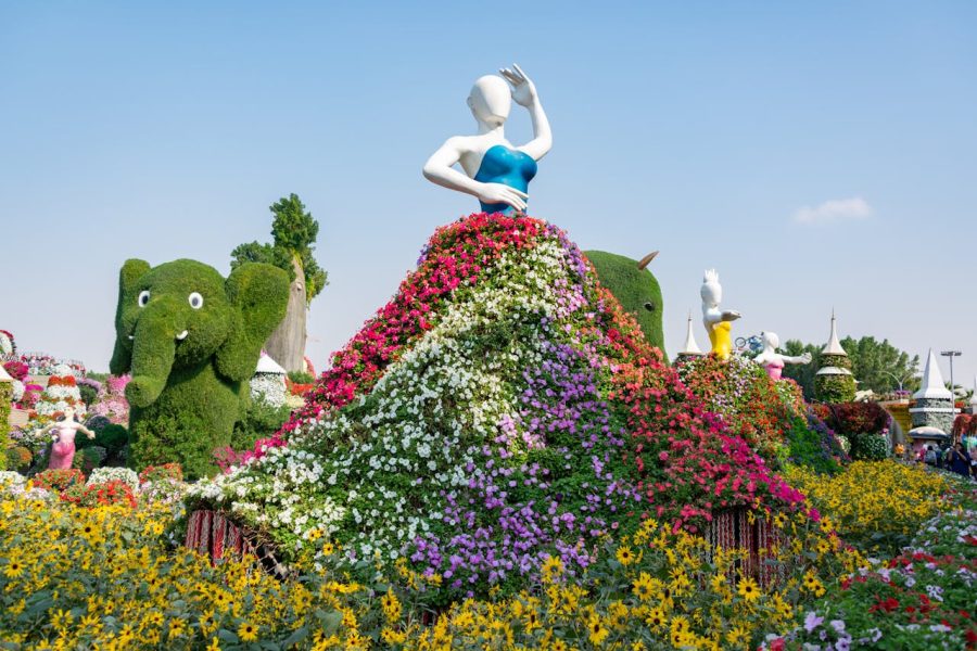 Dubai Miracle Garden & Global Village Tour with Private Transfers