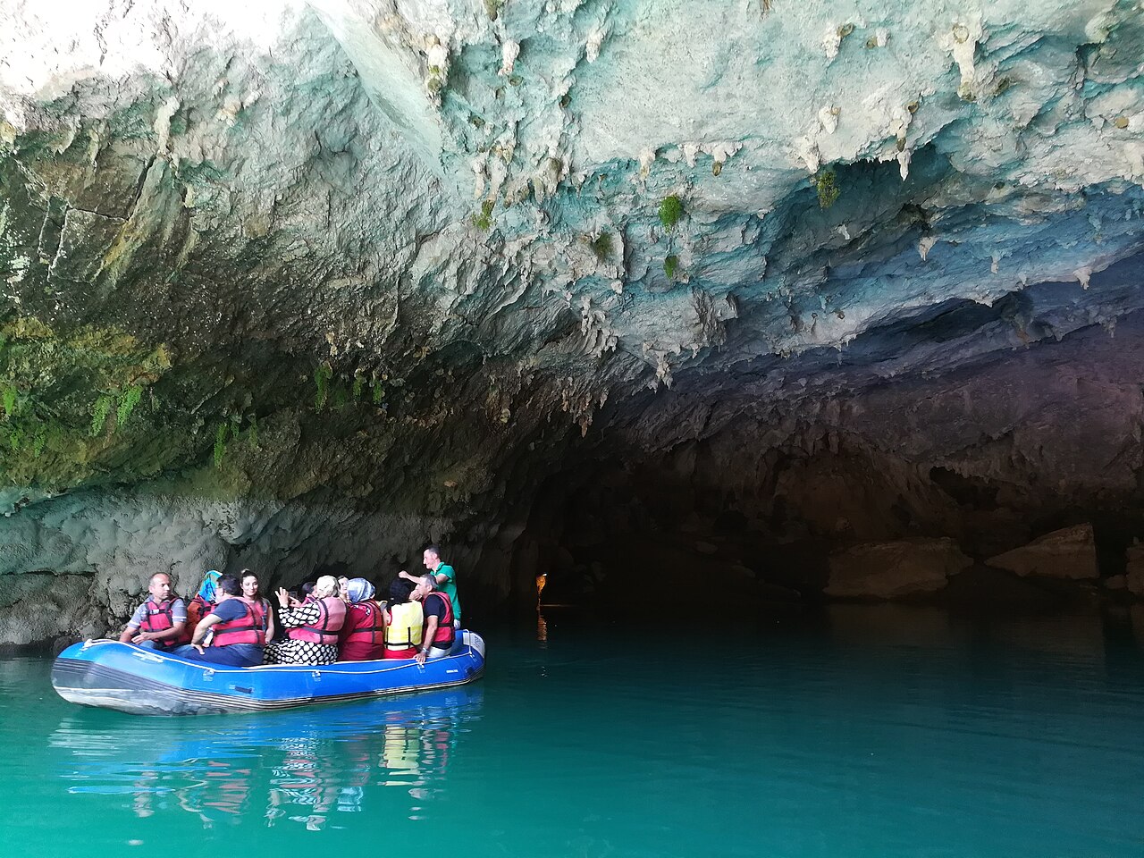 Altınbesik Cave & Ormana Village Guided Tour from Side