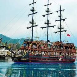 Antalya Pirate Boat Tour with Lunch and Foam Party