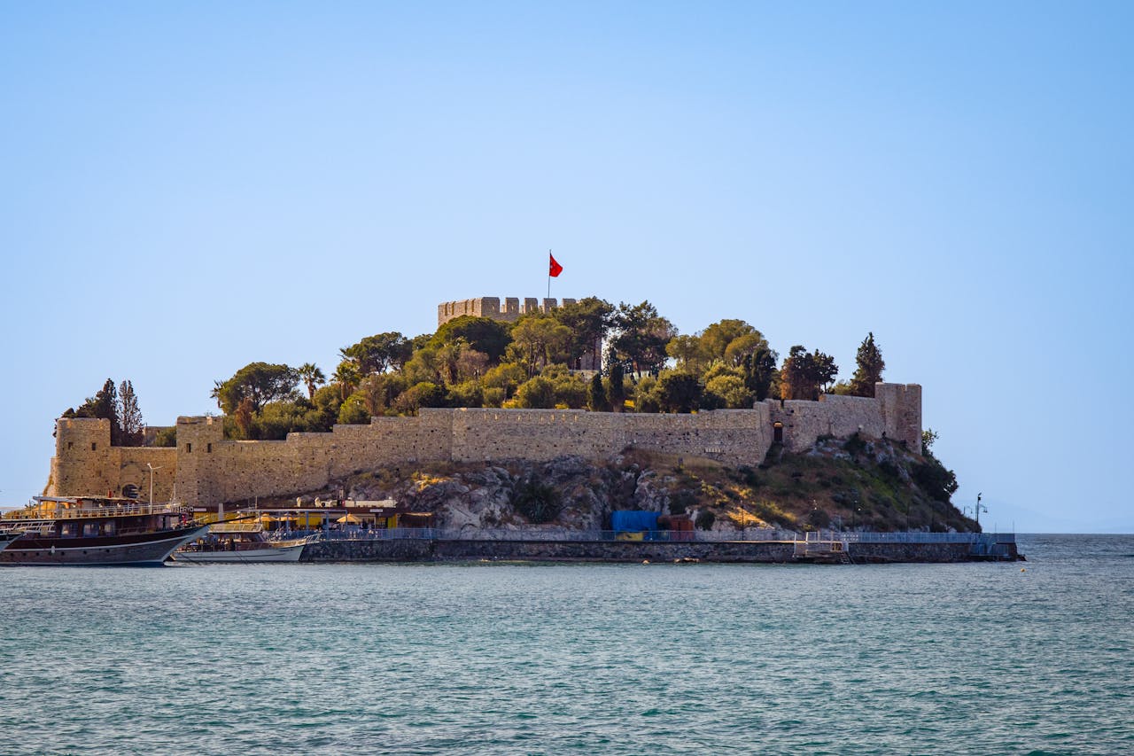 Kusadasi Boat Tour with Lunch and Animation