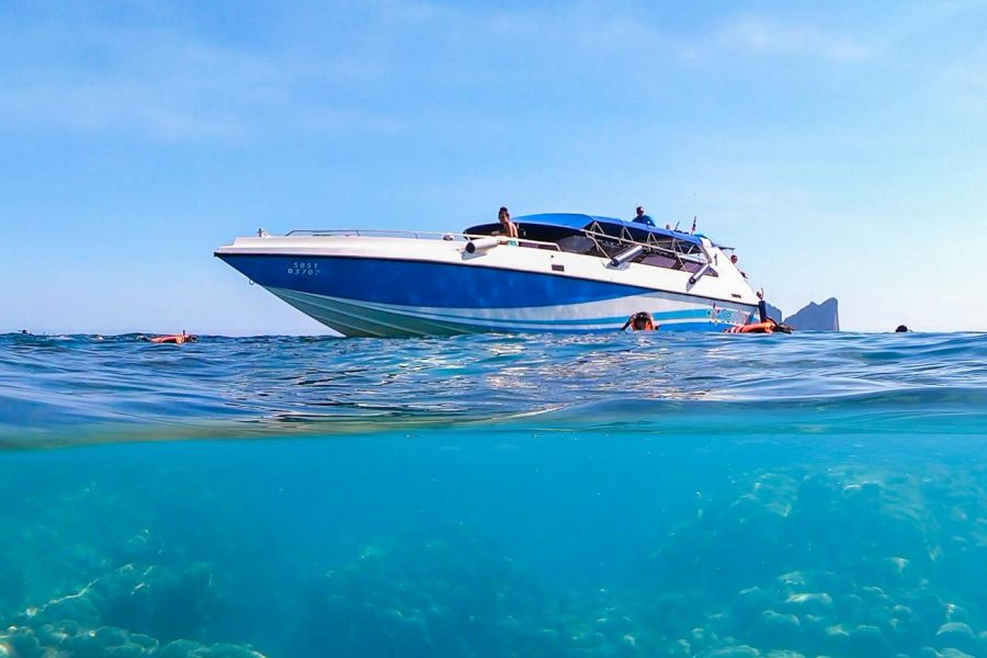 Private Speedboat to Magawish Island From Hurghada