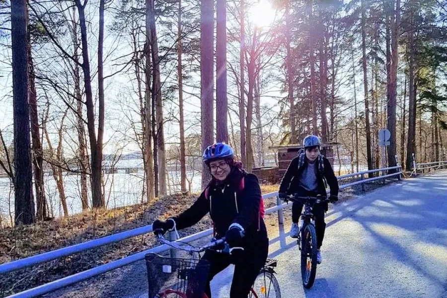 Helsinki Tour on Ebike BBQ, Sauna, Forest, & Parks