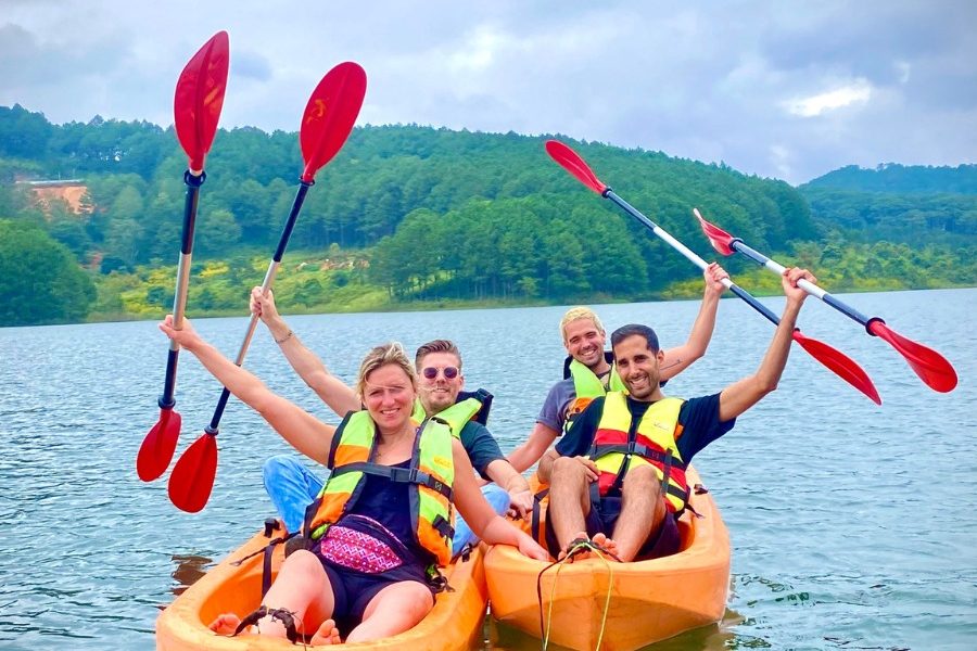 Tuyen Lam Lake SUP & Kayak Discovery Tour