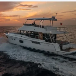 ST48 Luxury Private Algarve Boat